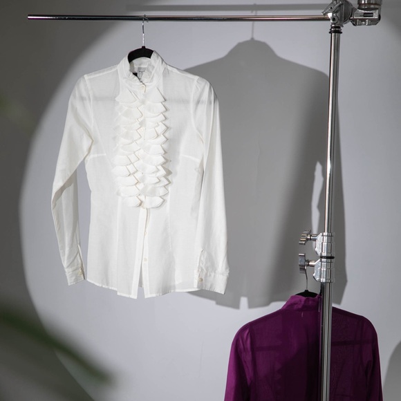 Stunning Ruffled Blouses XS – Available in White (NWT) and Purple (NWOT) - Picture 4 of 11